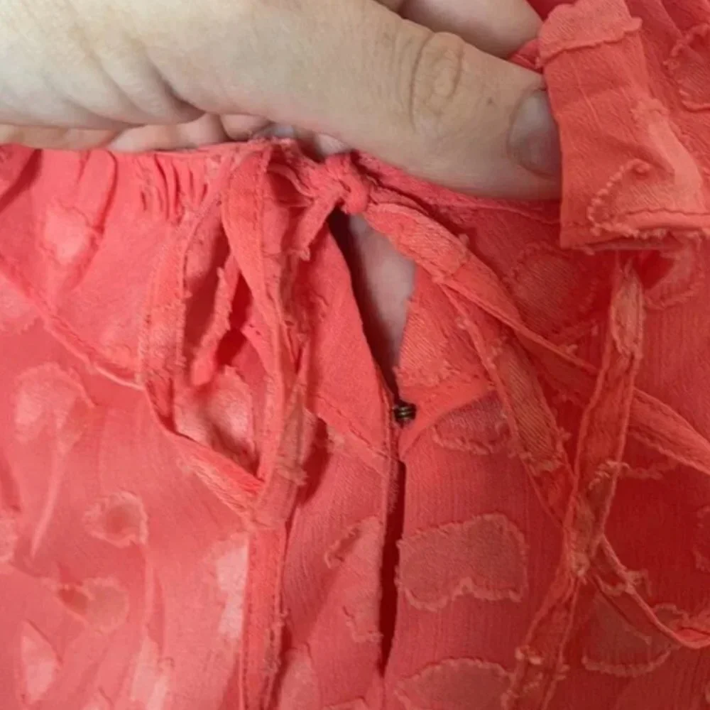 NWT Michael Kors Printed Ruffle Top - Picture 8 of 13